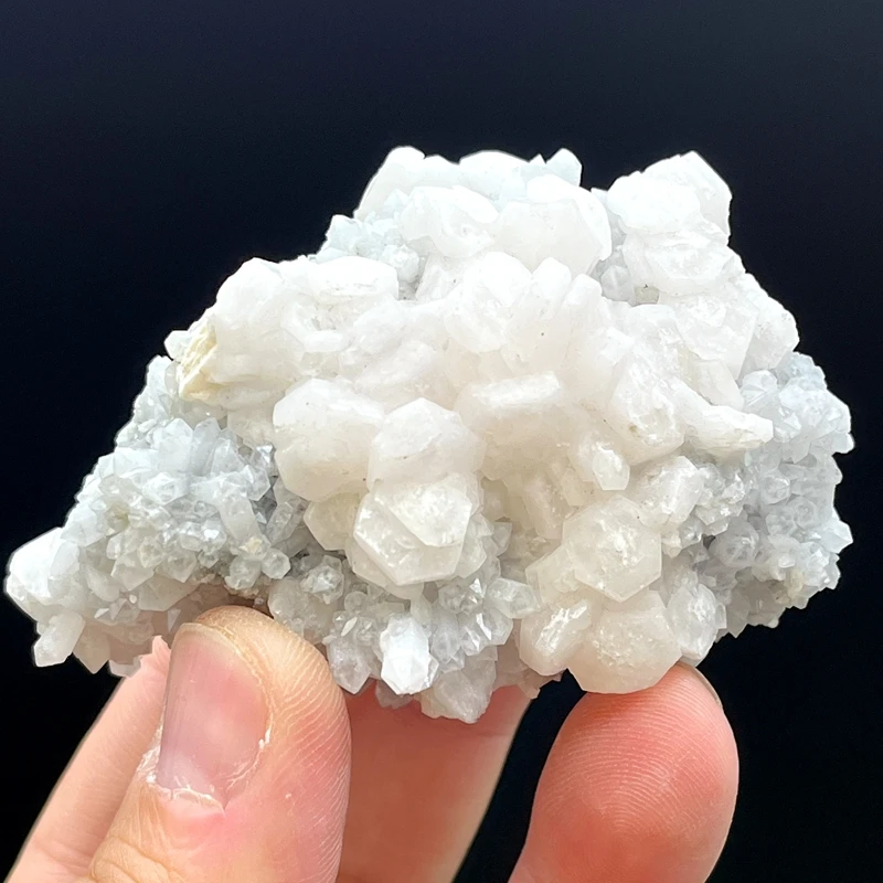 

100% Natural Crystal Cluster with Fluorescent Calcite Mineral Specimen Furniture Decoration Meditation Energy Healing Stone