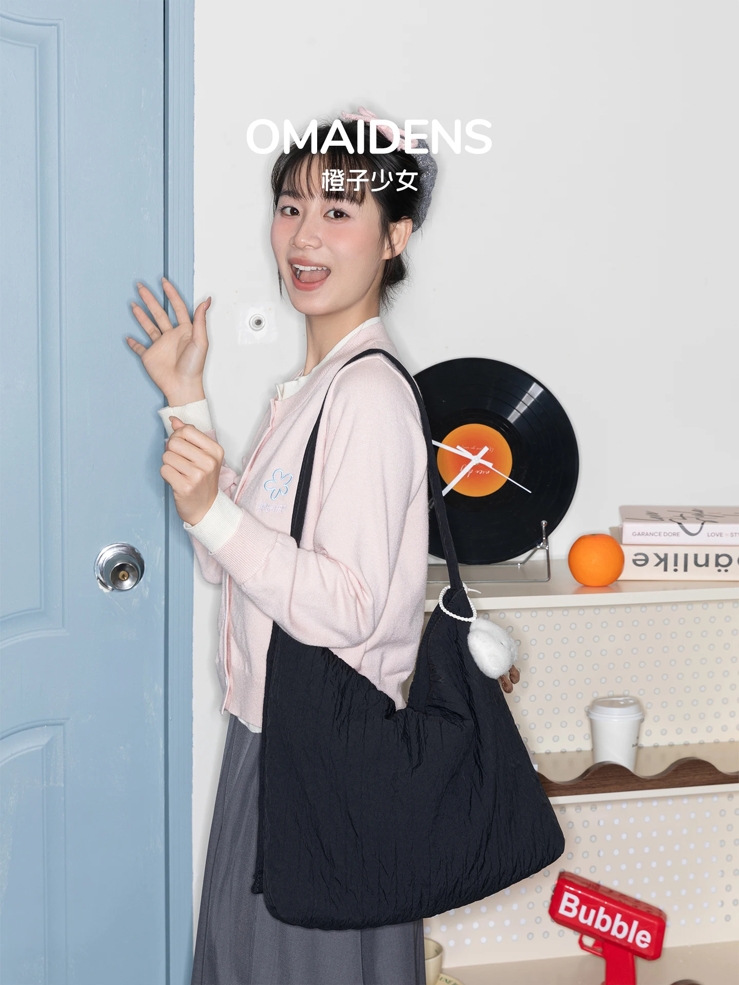 

Large Capacity Canvas Shoulder Bag Fashionable Shopping Tote Bag Simple Design for Girls Spring Summer New Arrival Handbag