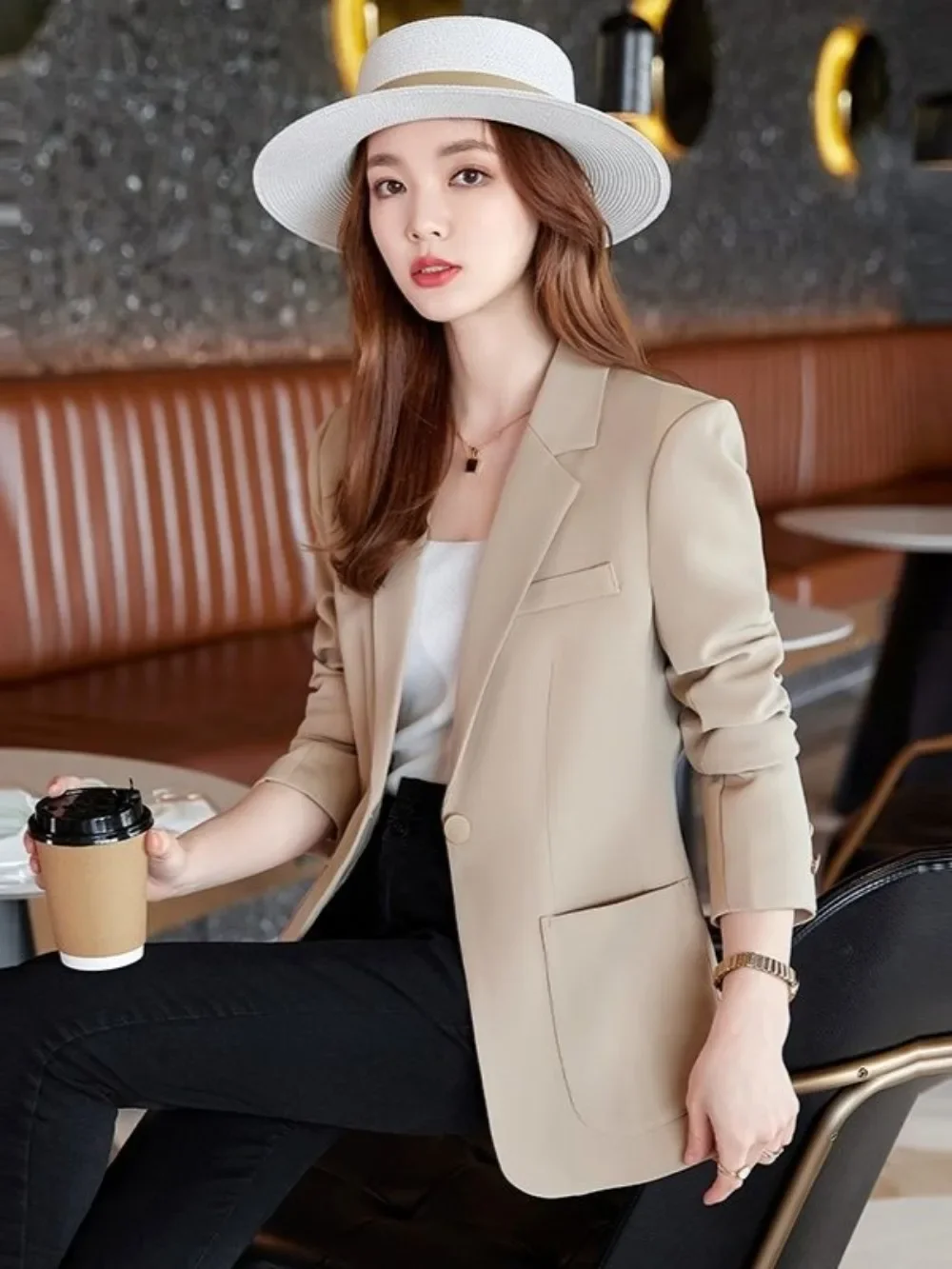 Blazer Dames Slanke magere bovenkleding Kantoorkleding Professionele outfits Jas Lente Herfst Elegante en jeugdige uitverkoopjassen voor dames