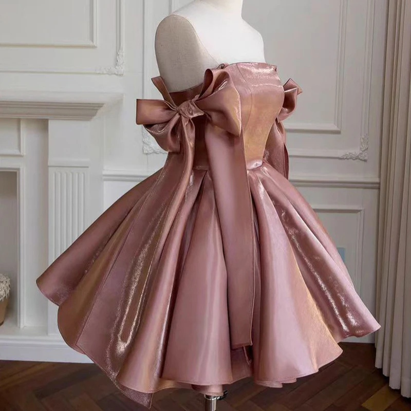 Robes de mariée en satin pour femmes, robe de soirée élégante, mini jupe sexy, robe de soirée simple, nœud papillon doux, 2024