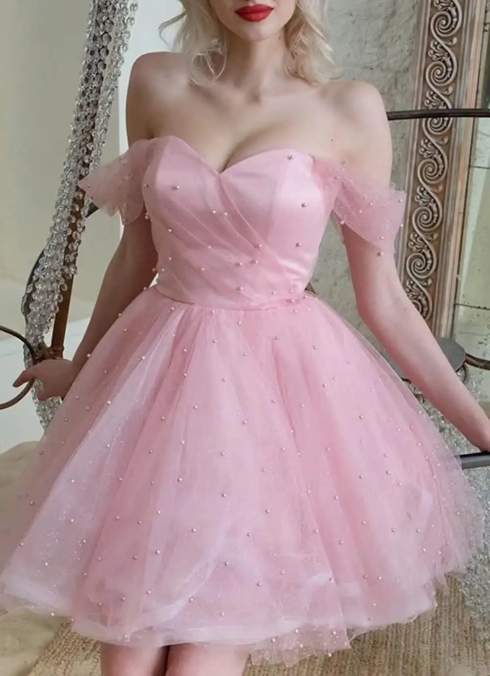 

Короткие платья для выпускного вечера из жемчужного тюля с открытыми плечами Коктейльные вечерние платья Пышное мини-платье для выпускного вечера для подростков