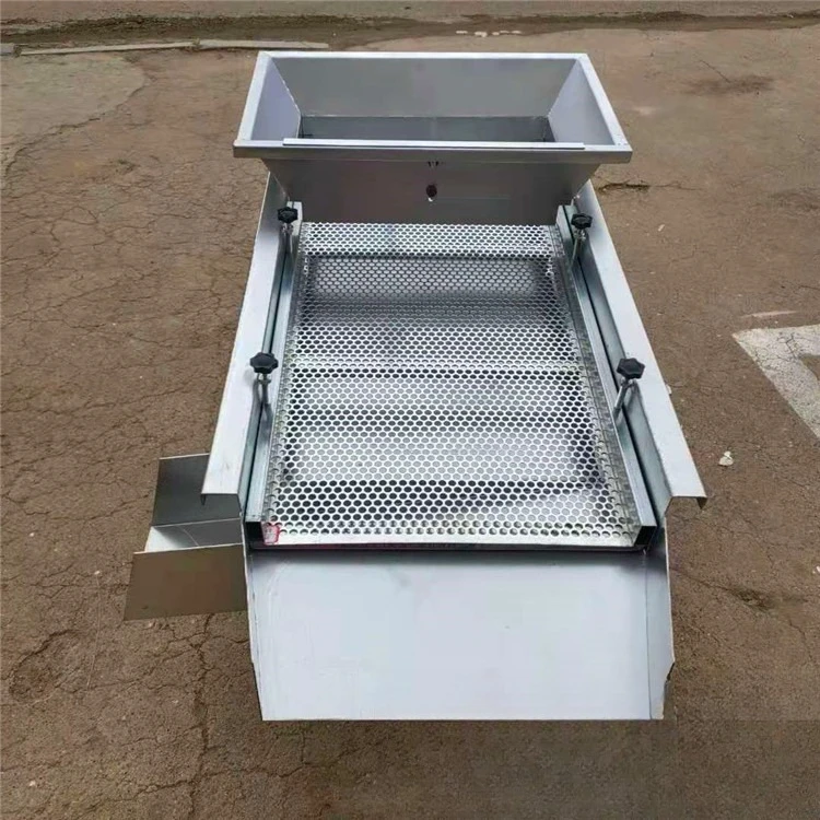 Small stainless steel electric linear vibrating screen, bean rice and wheat multi-layer material metal