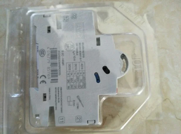 S2C-H02R new version printing 10120503 2CDS200956R0003 Auxiliary contact 2NC