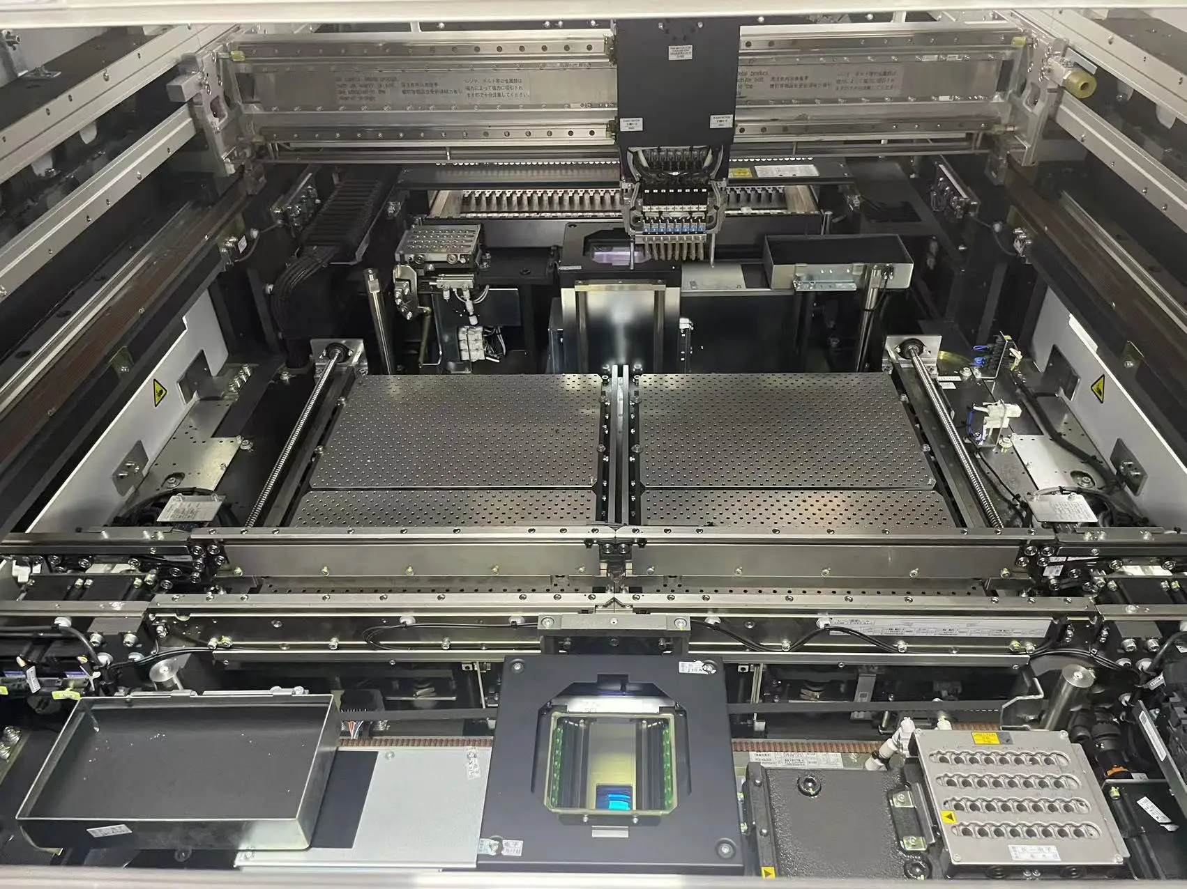 SMT Mounter NPM-W2 Pick and Place Machine SMT for PCB Assembly Line