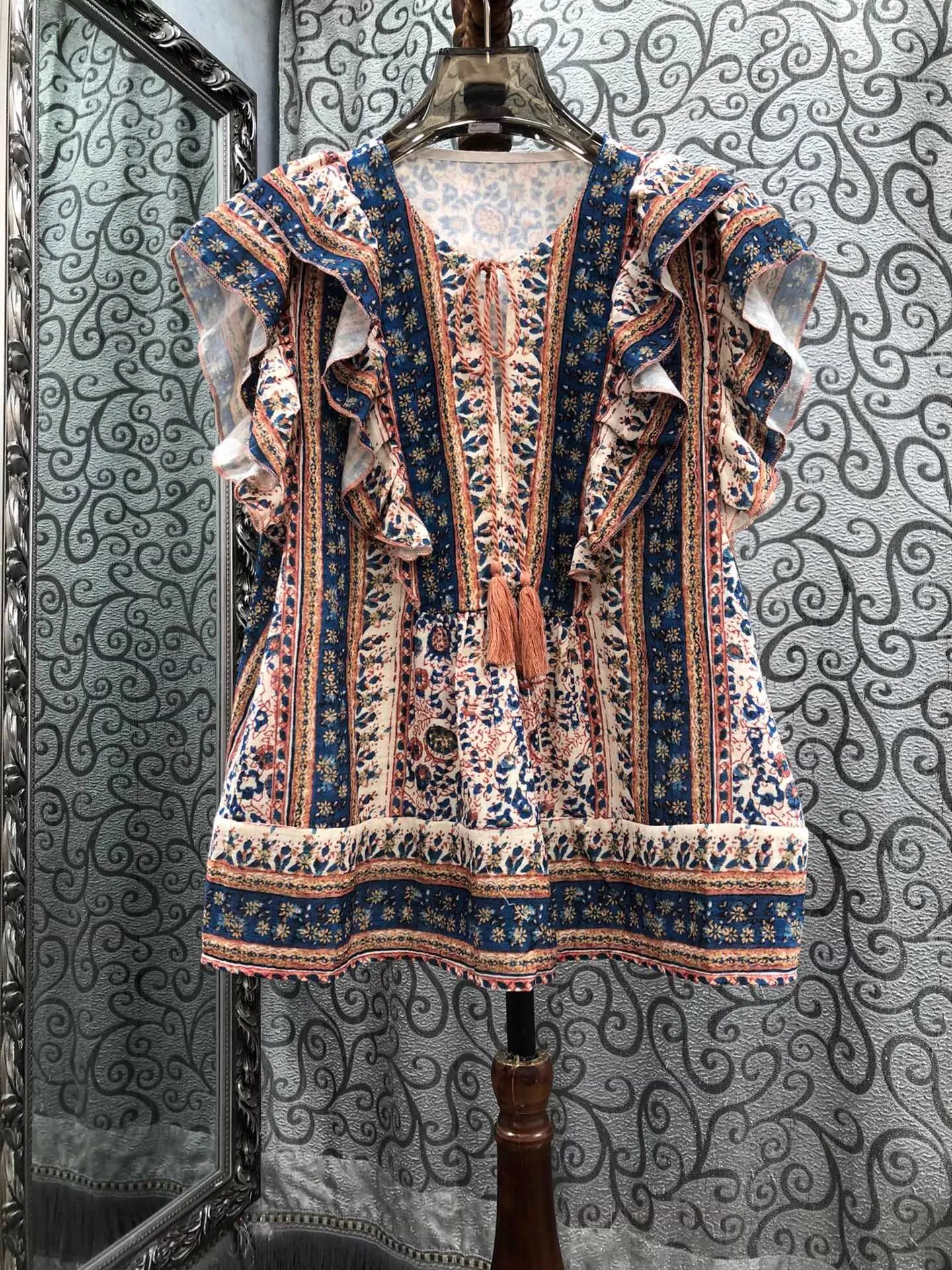 

100%Cotton Blouse Shirts 2025 Summer Women Tassel String Deco Vintage National Prints Sleeveless Elegant Tops Blouse Female