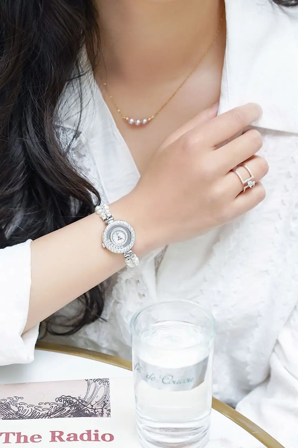 Royal Crown-reloj de cuarzo japonés para mujer, pulsera fina a la moda, joyería con carcasa de banda, diamantes de imitación de lujo, regalo de