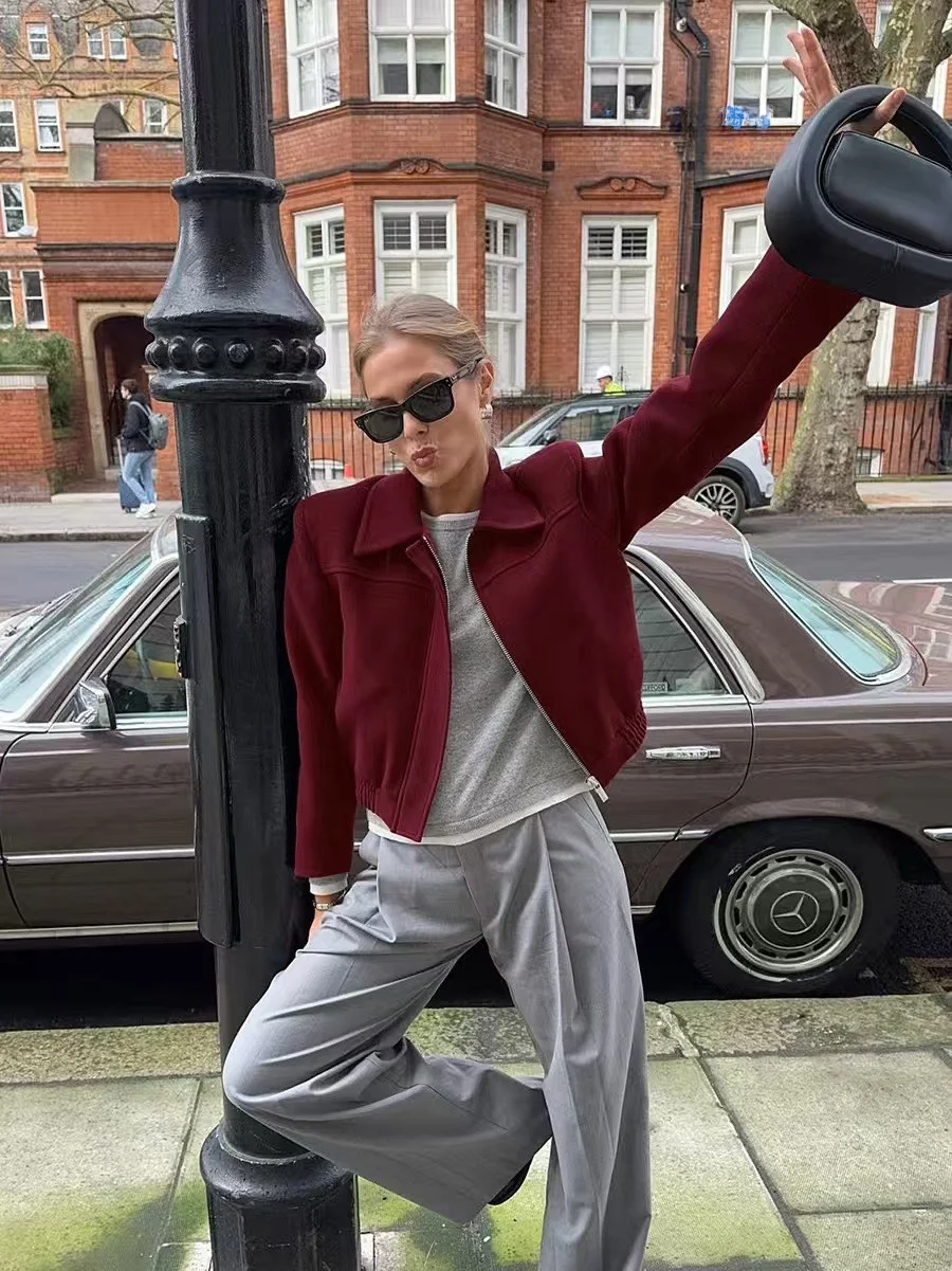 

Ele Flip-Collar ort Jaet Loose Fit Zipper up Versatile Outerwear for Women Polyester Fabric Long Sve Color