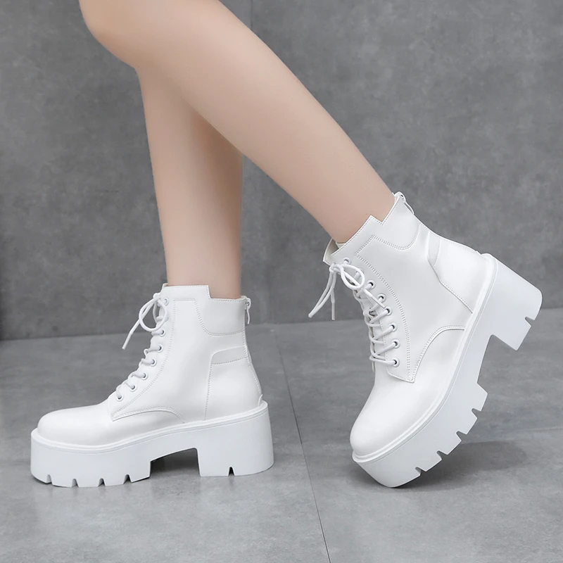 Rimocy Autumn Winter Chunky Motorcycle Boots Women Punk Style Thick Bottom White Ankle Boots PU Leather Platform Booties Woman