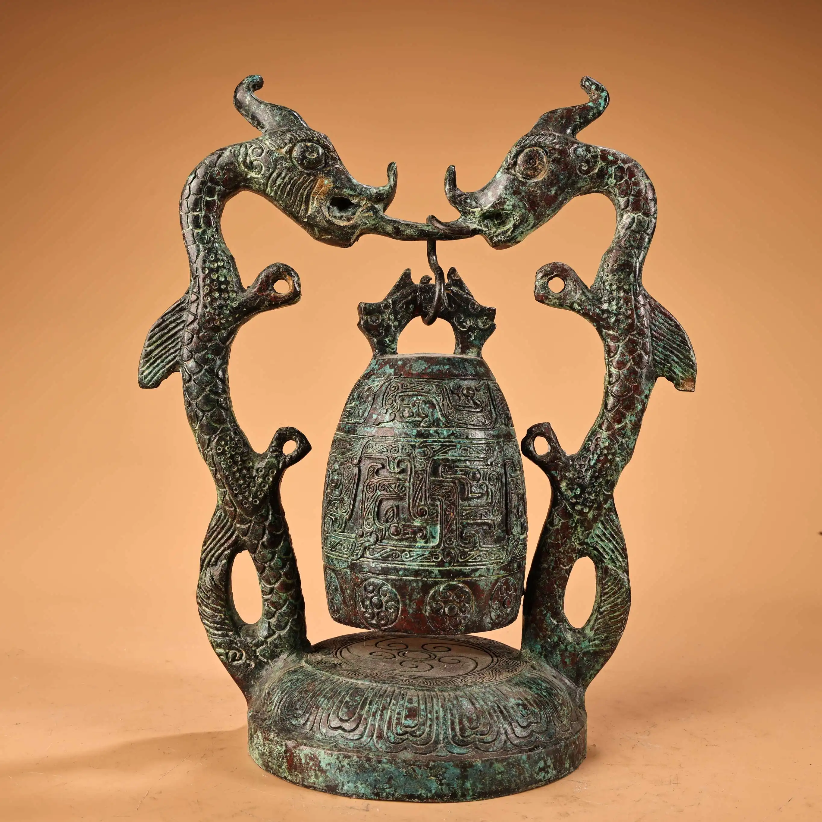 Tibet Folk Old Bronze Ware Inscription beast pattern Double Dragon Statue hang Buddha  Bell Worship Hall Town house