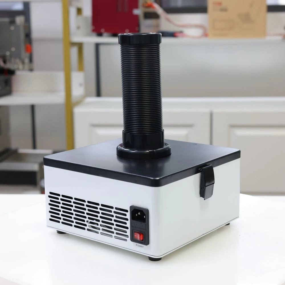 TBK-668 Purificazione efficiente Strumento per fumatori Detergente per saldatura Estrattore di fumi Filtro dell'aria con luce LED Riparazione PCB BGA