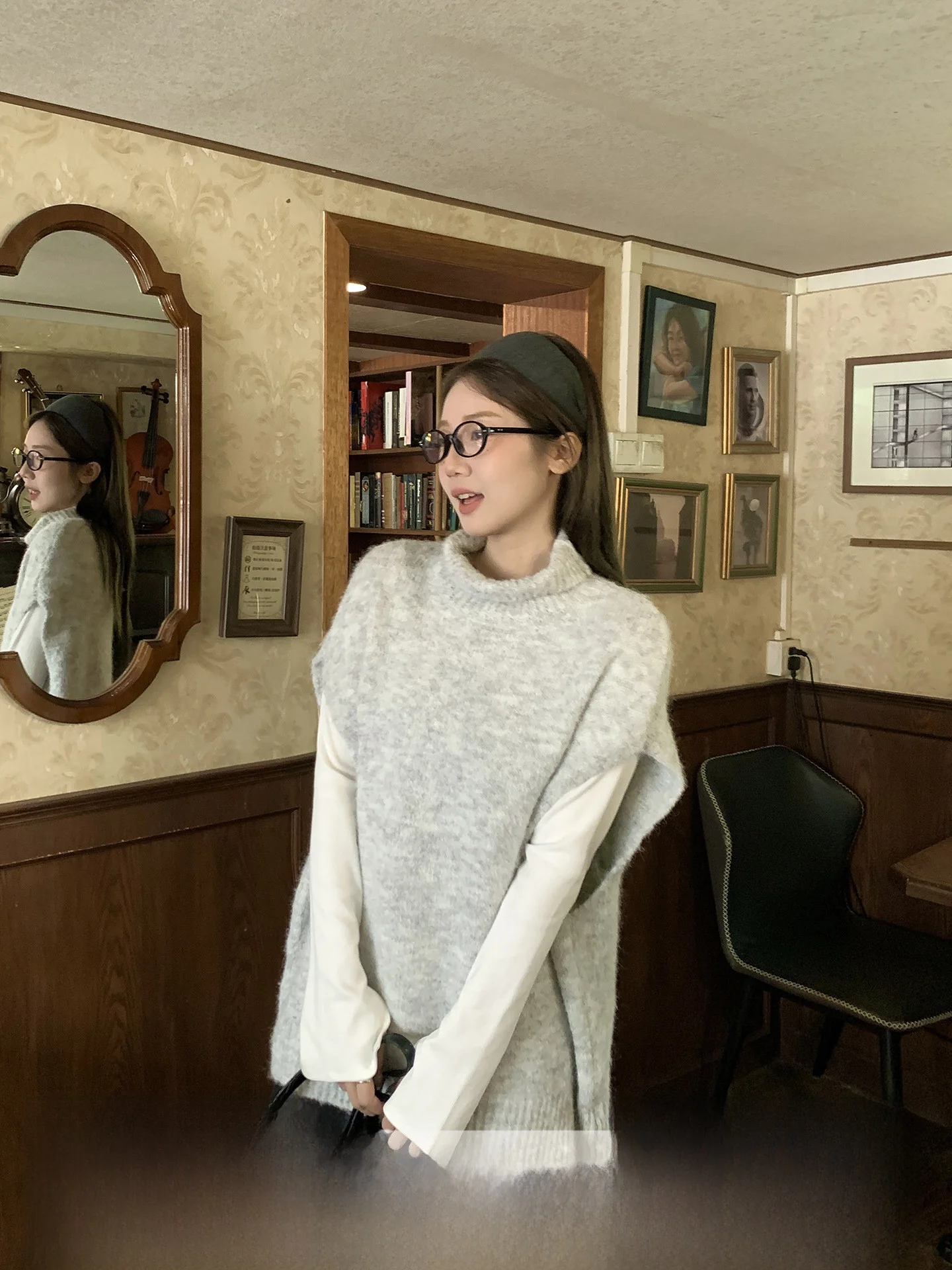 

Loose High Collar Knitted Vest Women's Faion Layering Top Comfortable Fit Korean Sle Autumn Winter Polyester Blend