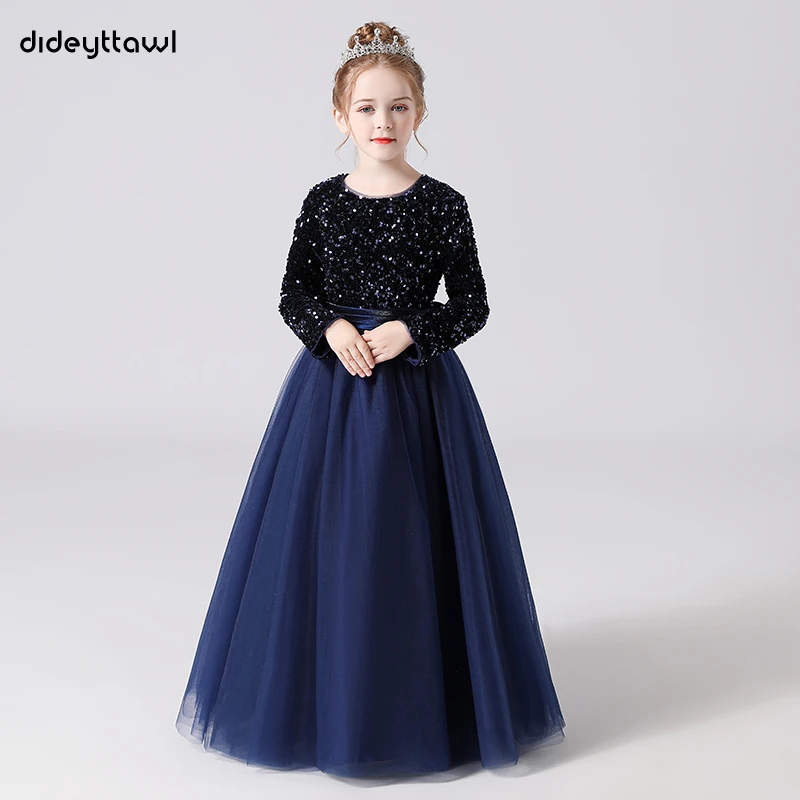 Dideyttawl Glitter Sequins แขนยาวดอกไม้สำหรับงานแต่งงานและปาร์ตี้ Sashes โบว์ Tulle ชุดงานวันเกิด