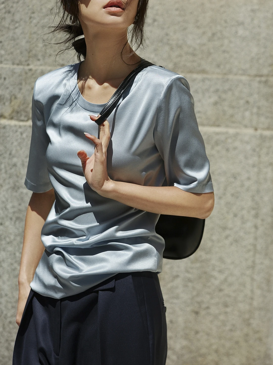 

Женская футболка FANNIU Summer Vibrant Color Pure Color с круглым вырезом, мягкими вставками на плечах, тонкая, эластичная, из шелка, с коротким рукавом.