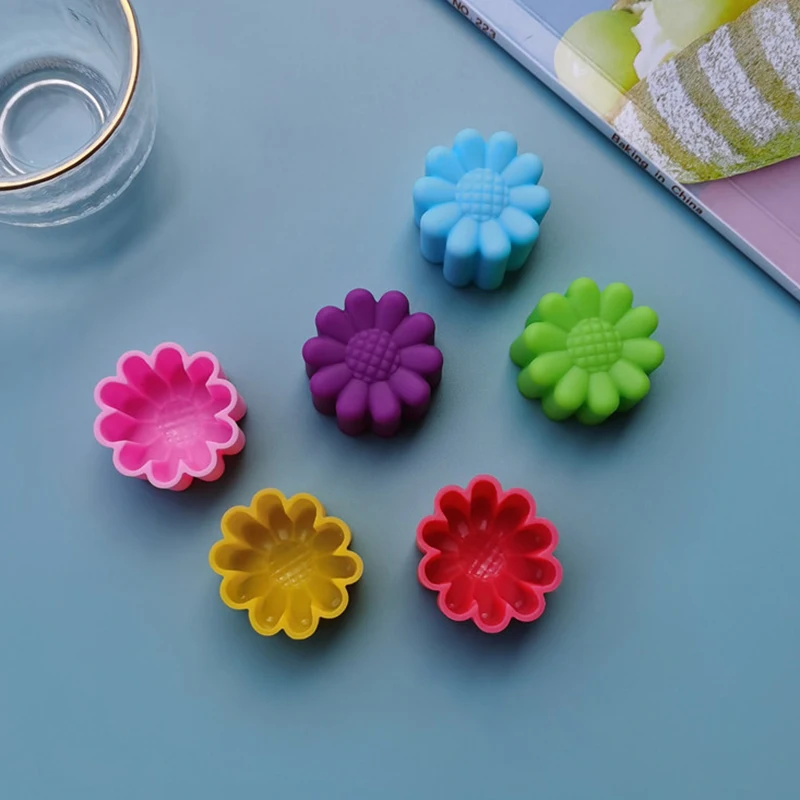 5Pcs 5cm Sunflower Flower Jelly Pudding Mold Muffin Cake Cup Silicone Muffin Cake Baking Molds Kitchen Accessories