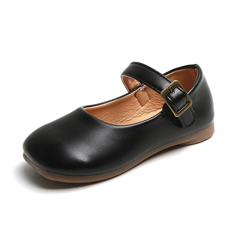 Petites chaussures en cuir à tête carrée pour enfants, chaussures simples pour filles, semelle souple, princesse, printemps, nouvelle mode, 2024