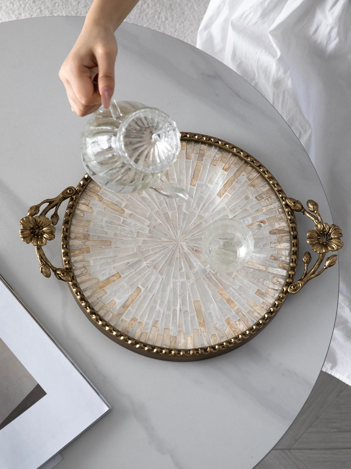 Retro Light Luxury Shell Decor - Luxury Skincare Tray recension och pris