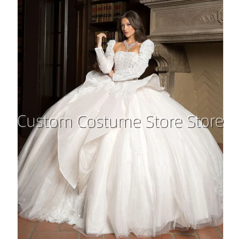 Branco personalizado quinze vestidos de celebração (noiva) com design de manga pescoço quadrado arco plissado decoração 15 vestidos adultos frisados