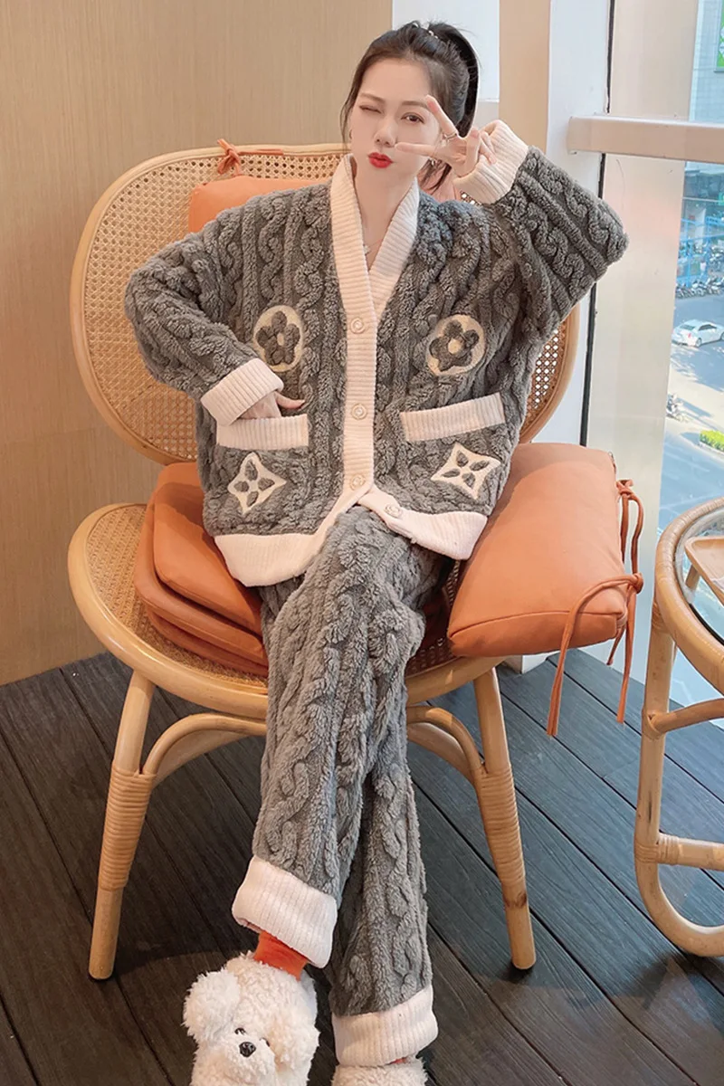 Pajamas Set Mother Postpartum Women Autumn Winter Pregnant Women Flannel Nursing Pijamas Thickened Plush Breastfeeding Homewear