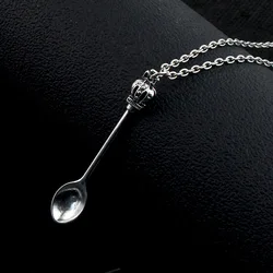 Vintage Crown Mini Spoon Keychain DIY Men Women Metal Classic Necklace Bag Pendant Car Key Ring Fashion Souvenir Jewelry Gift