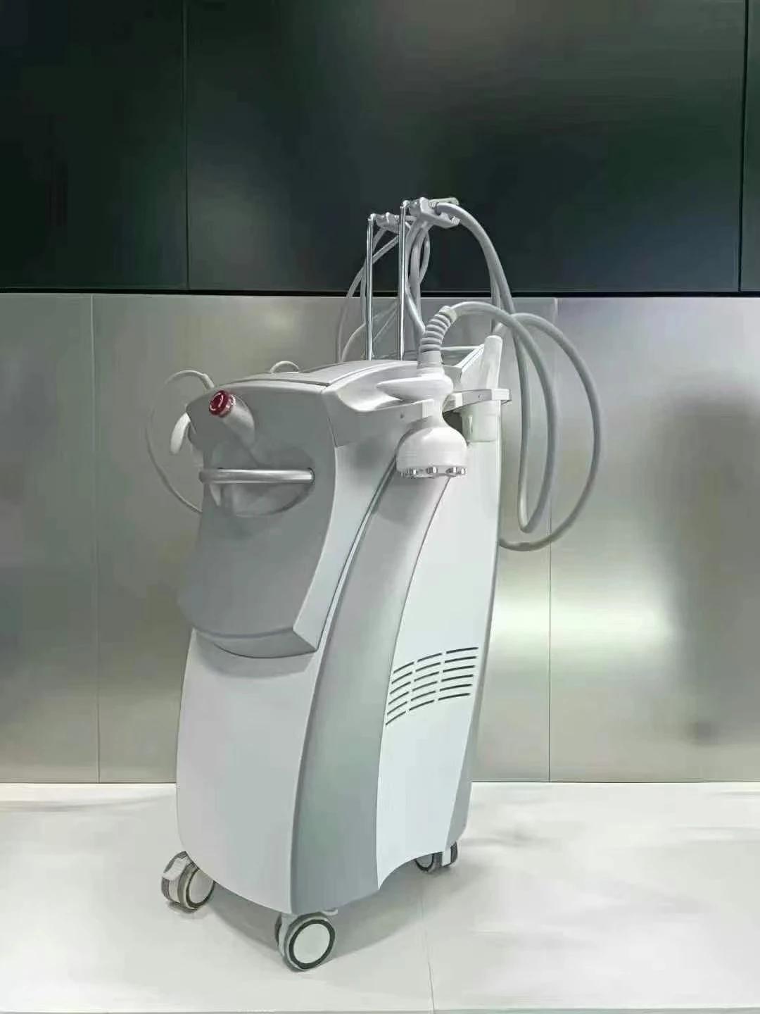 

Venus Legacy Radiofrequency (RF) Technology Non Invasive Skin Tightening Body Contouring Cellulite Reduction Wrinkle Reduction