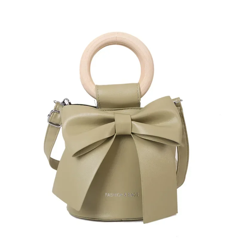 

2025 Women's Chic Convertible Tote - Personalized Bow Handbag with Adjustable Crossbody Strap for Elegant Daily Commuting