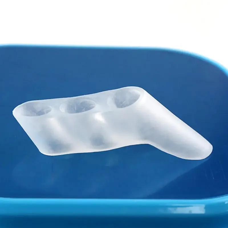 1 Pair Soft Silicone Toe Separator Corrector Three Hole Toe Sleeve Small Toe Varus Protector Pain Relief Foot Care