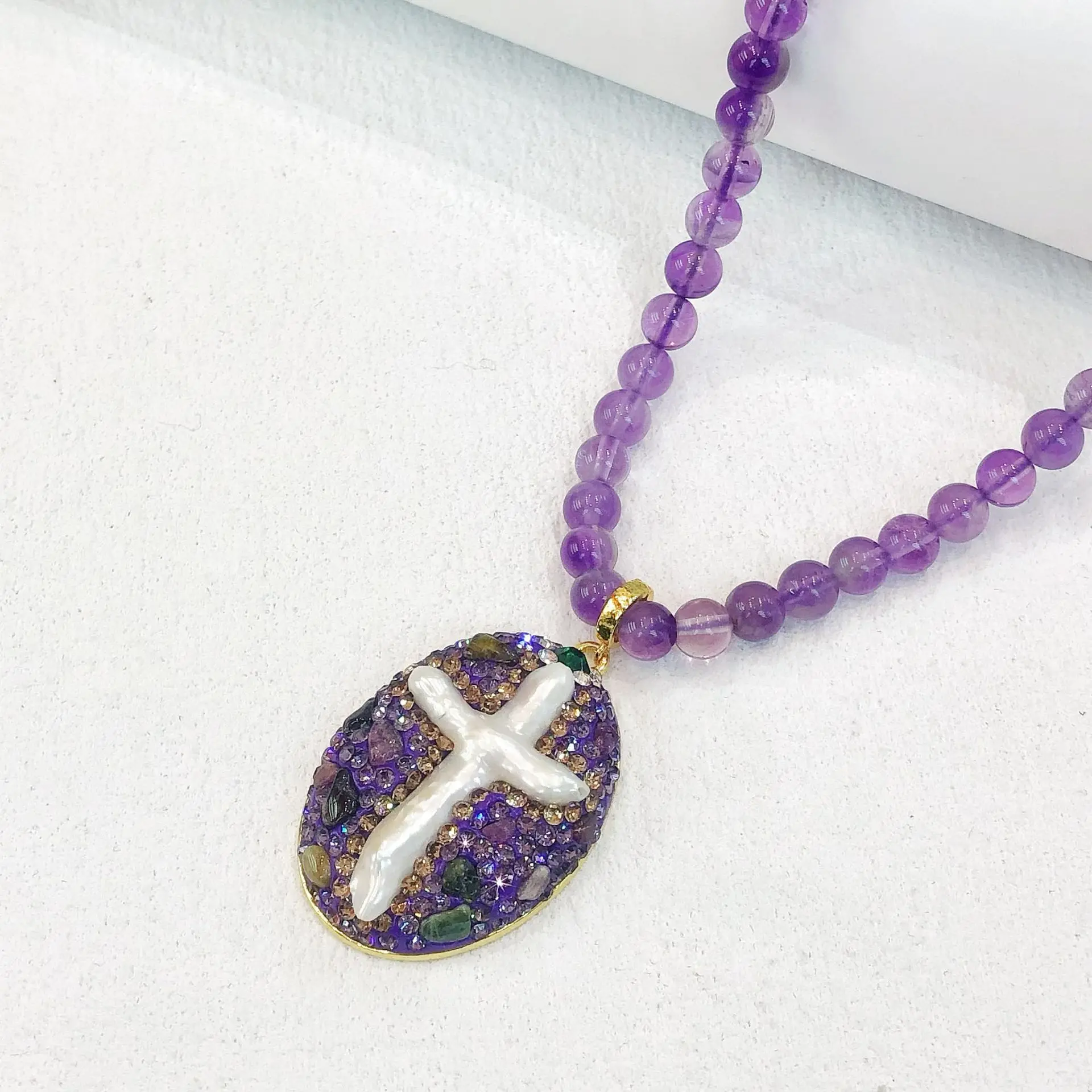 Natural Baroque Cro… - image