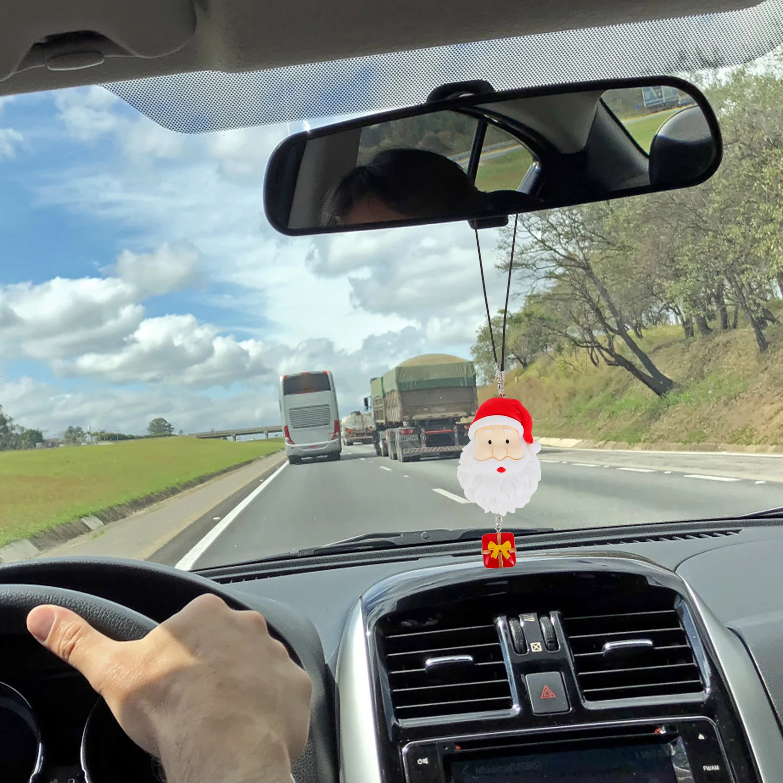 

Snowman Decorative Pendant Adorable Car Interior Decor Cartoon Bracket Rear View Mirror Hanging Ornaments Christmas Festive Car