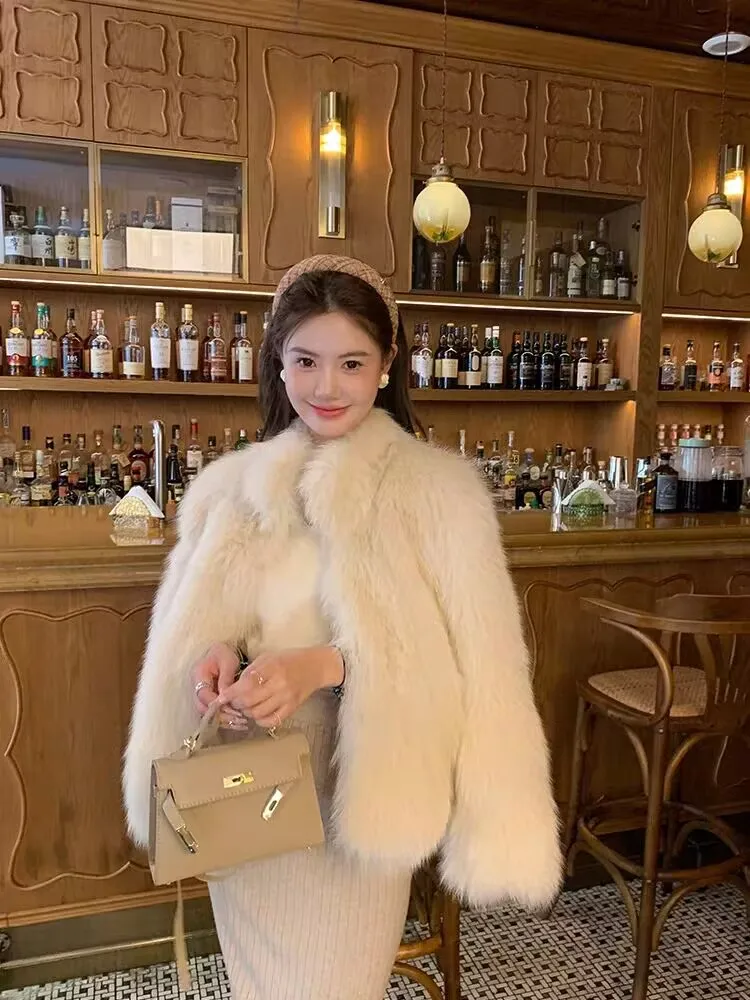 2024 Winter New Women's Fur Coat Young Slimming Fox-Mimicking Outerwear Short Length Commute Sle Popular Small Fragrance Sle