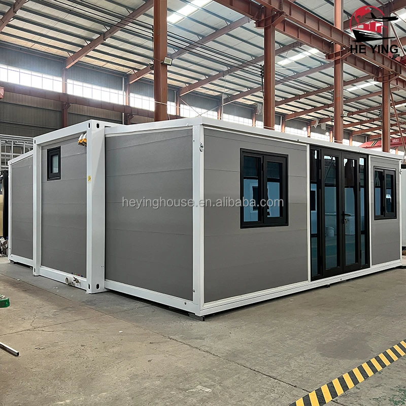 Customized China Luxury 20ft 40ft Prefab Folding Container House 2-3 Bedrooms Expandable Shipping House Made Sandwich Panel Hote