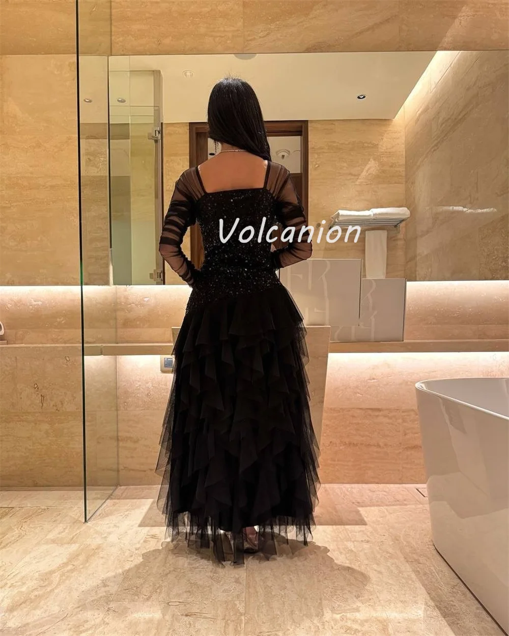 ที่กําหนดเองคุณภาพสูงที่ซับซ้อน Tulle ประดับด้วยลูกปัด A-Line สแควร์คอข้อเท้าความยาวชุด Bespoke โอกาสอย่างเป็นทางการ