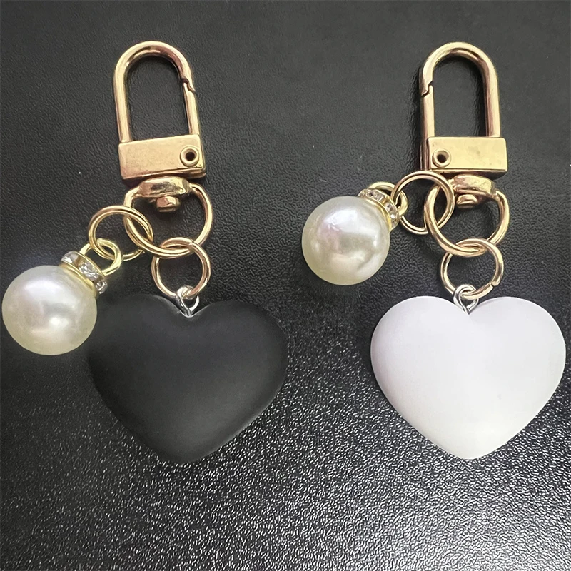 Parel Liefde Sleutelhanger Meisje Hart Zwart En Wit Glanzend Hart Accessoires Schattige Paar Tas Hanger