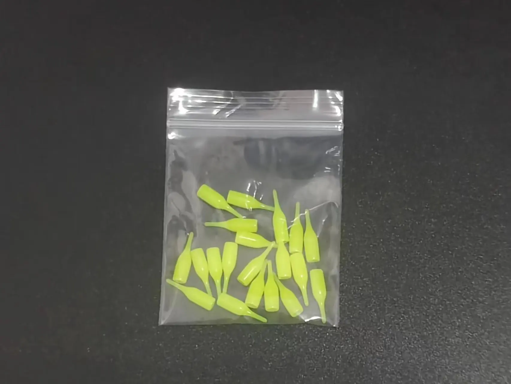 20 teile/los Gummi Angeln Float Drift Schwanz 2,0mm 2,5mm 3,0mm 4,0mm auffällige Bohnen Anschlüsse für Leucht stab Zubehör b614