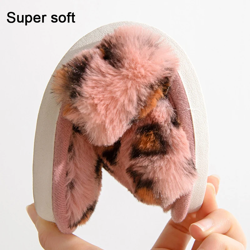 موضة ليوبارد طباعة نِعال من الفراء النساء الخريف الشتاء أفخم شبشب منزل دافئ امرأة رقيق فو الفراء المفتوحة تو الشرائح الداخلية