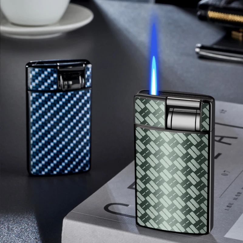 The new large flame inflatable lighter can be used to place cigarette windproof cigarette lighter smoking accessories gift