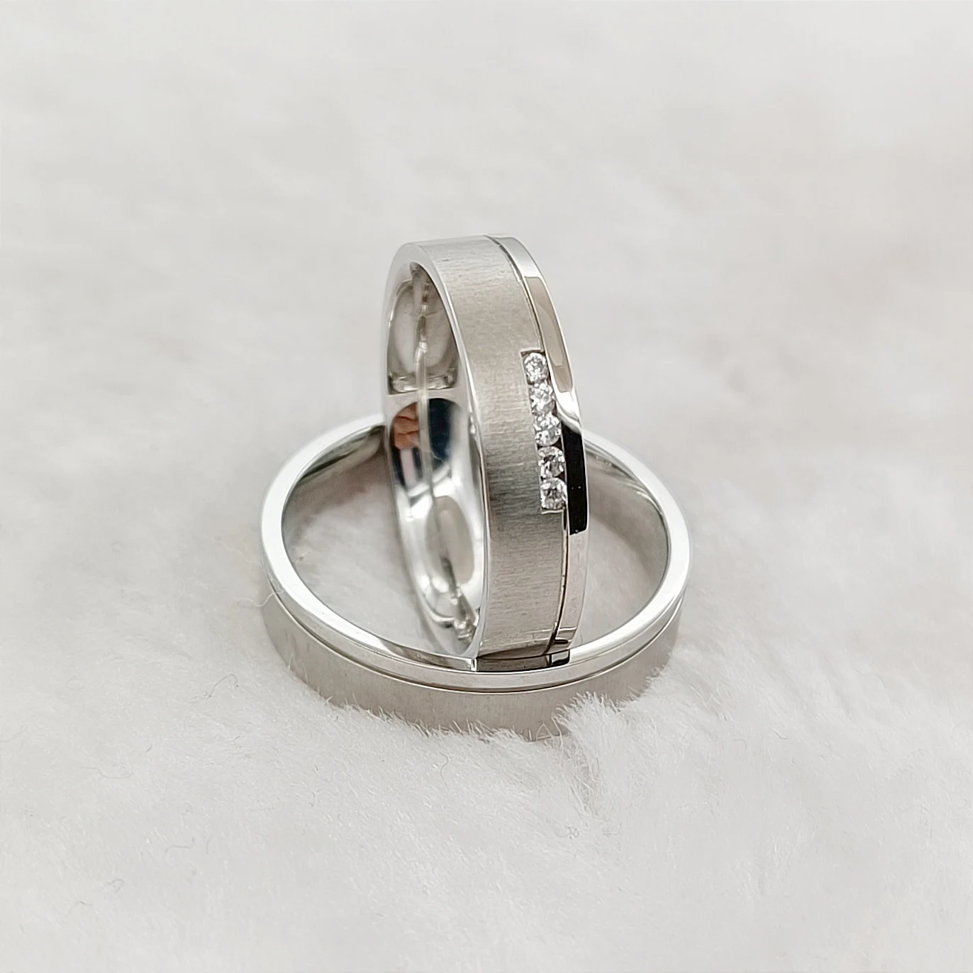 Ladies and Gents Wedding Rings Set for Couples Surgical Stainless Steel Jewelry Alliance Never Fade