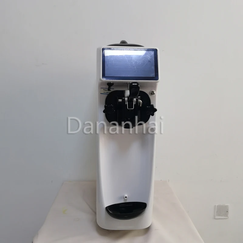 

Кофейня Машина для мороженого Мягкое обслуживание Простая в эксплуатации машина для замороженного йогурта