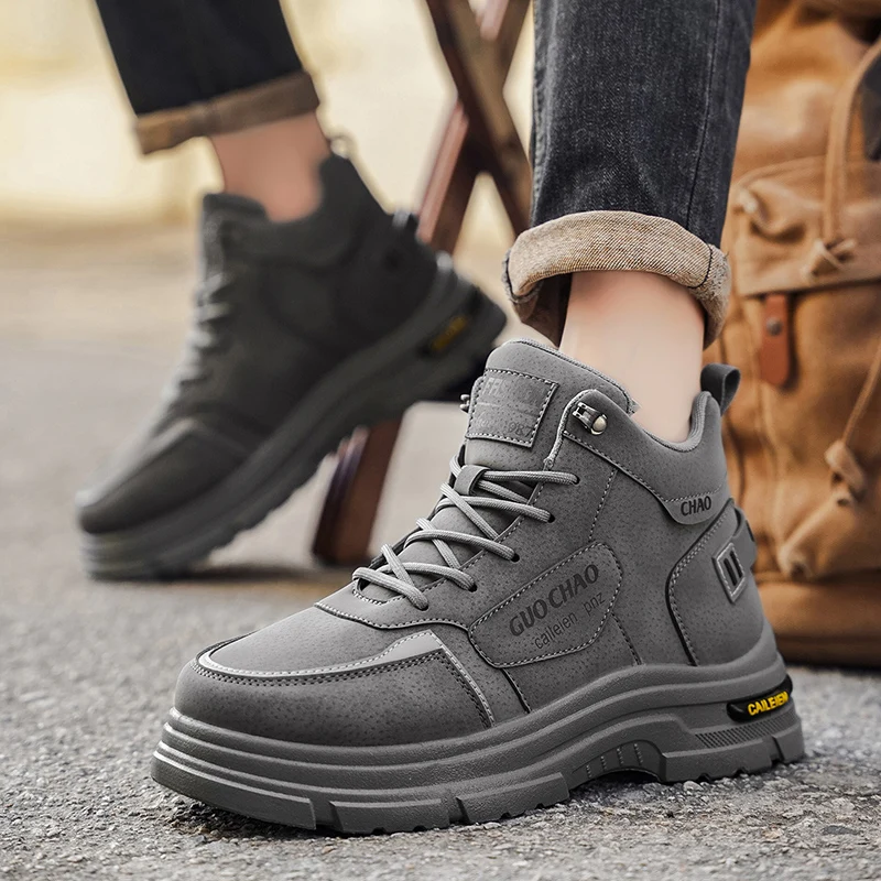 

Модные британские повседневные кожаные ботинки для мужчин, высокие ботинки на все сезоны, уличная рабочая обувь, нескользящие и удобные черные ботинки.