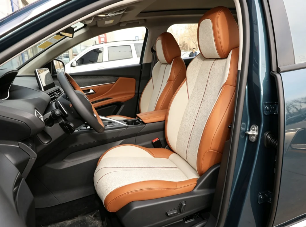 Für Peugeot 5008 2017~2023 Maßgefertigte Autositzbezüge Luxuriöses Nappaleder 100% Passgenau Innenausstattung 360 ° Vollständige Abdeckung – Detail 3