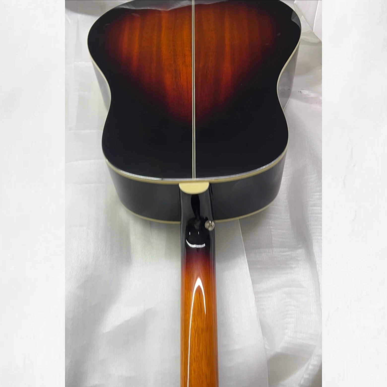 Hot Selling Sunset Color J160 with EQ Acoustic Guitar, 6-string Spruce Top Suitable for Music Festival Performances view 4