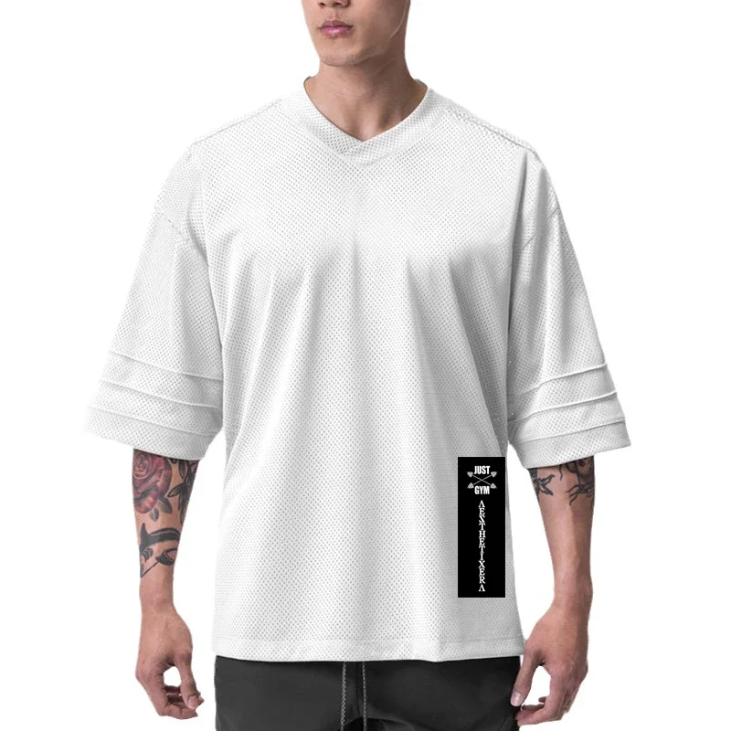 Men's Breathable Mesh Loose 3/4 Sleeve V-Neck Tee Side Tag Quick Dry Sport Tops Casual Shirts for Gym Jogging Bodybuilding Wear