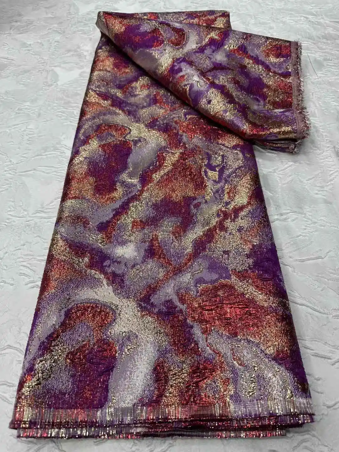 Afrikanische Brokat-Spitze, buntes Damast-Kleid, 2025, neuestes französisches vergoldetes Spitzenstoff, Spitzen-Jacquard-Gewebe für Hochzeitsfeier