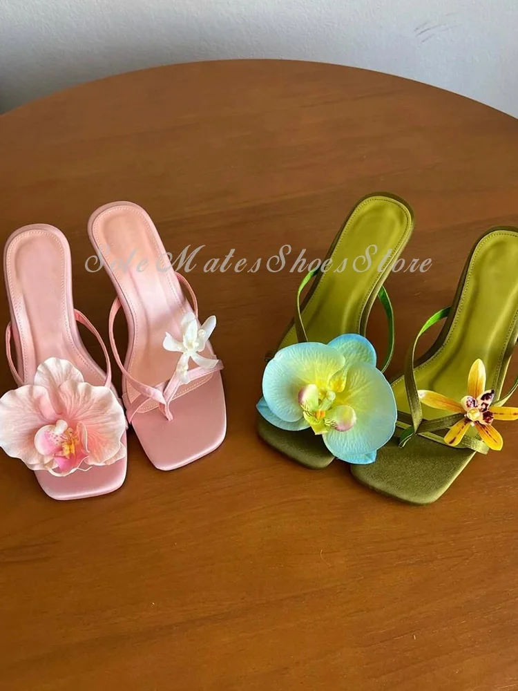 여름 광장 발가락 새틴 꽃 플립 플롭 수제 하이힐 핑크 꽃 샌들 여성 스틸레토 하프 슬립 드레스 신발 야외