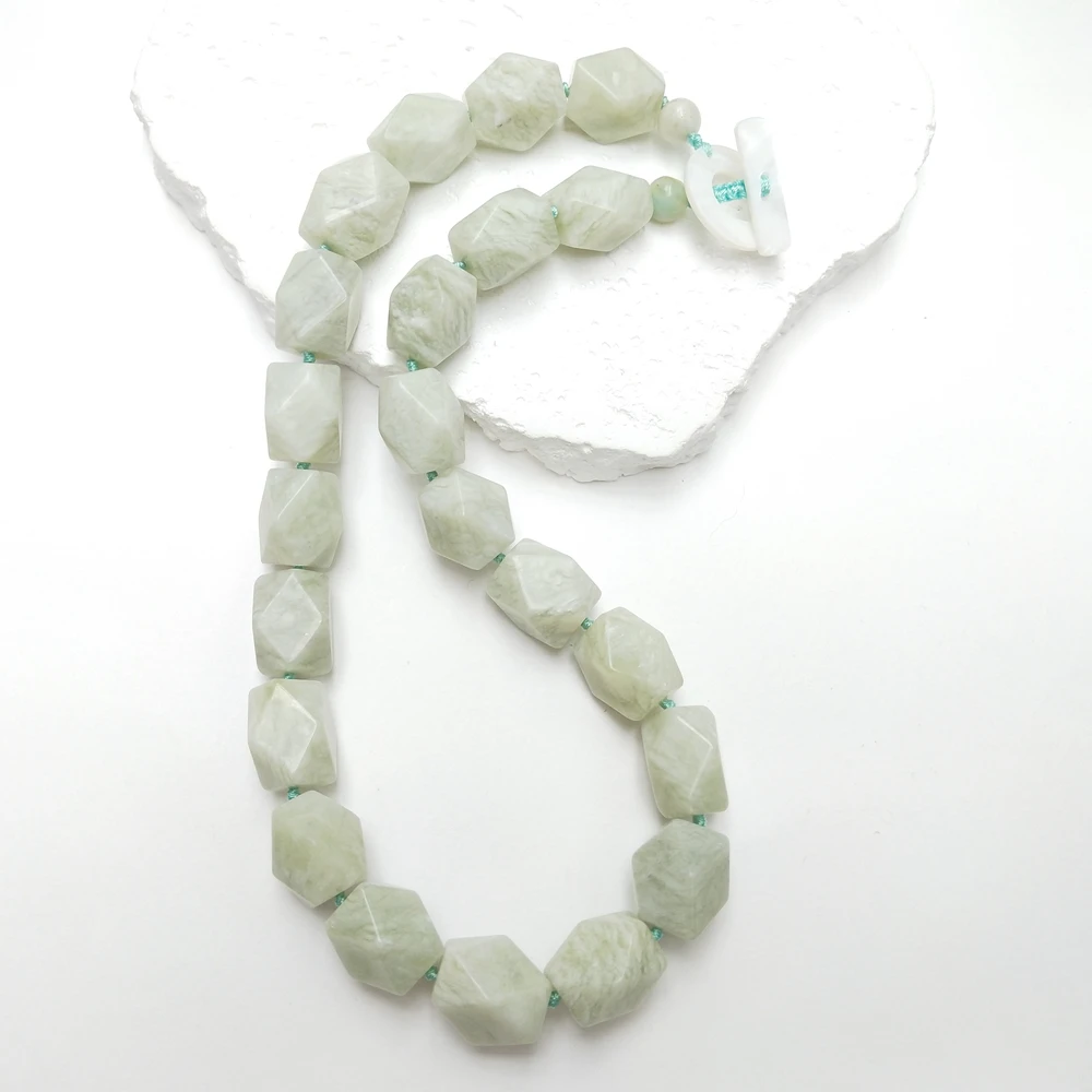 Lii Ji Real Stone Necklace Green Jade 50cm Women Necklace Jewelry Gift