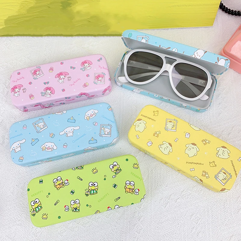 Fashion Sanrios Kawaii Glasses Case Anime Kuromi My Melody Hello Kitty Portable Anti-Fall Sunglasses Storage Box Empty Container