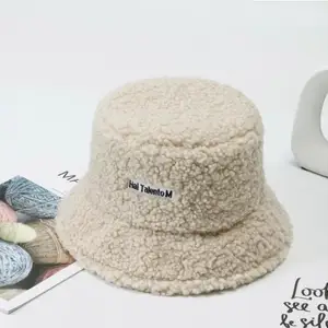 Fischerinnen mit Lammhaar, vielseitiger Hut, flüssiger Rot, koreanische Mode, Herbst, Winter, neu 10 Hauptverkäufe Chapeu bunt - №5