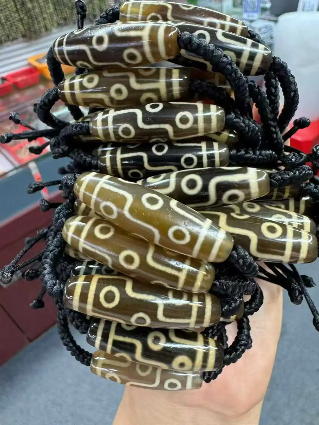 

100 шт./лот, 9 глаз, бусины, новый дизайн, тибетские бусины Дзи, регулируемый браслет, натуральный камень, фэншуй, бусины, браслет, бесплатная доставка