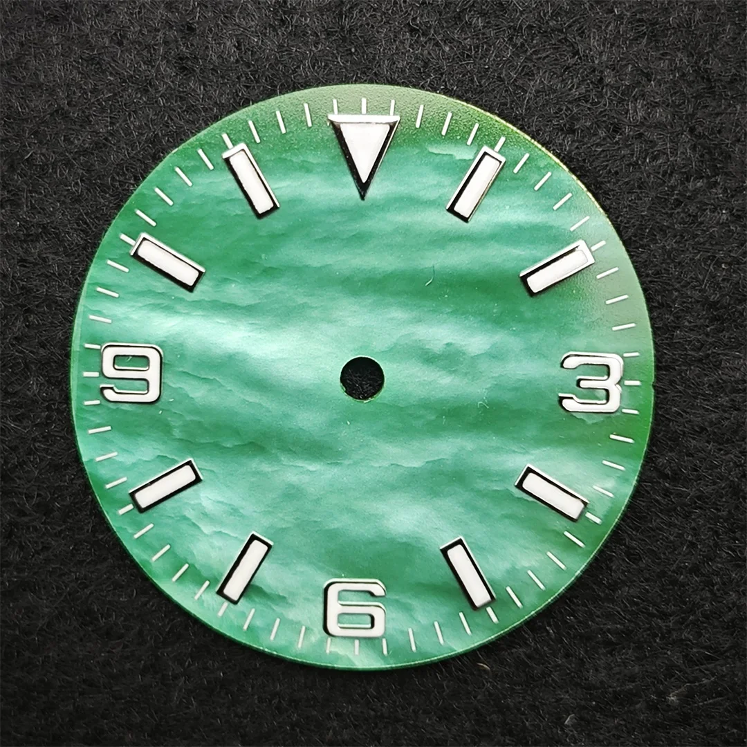 28.5mm Watch Dial NH35 Dial Shiny Sterile Surface Green Luminous Watch Faces Watch Accessory Suitable for NH35 Movement