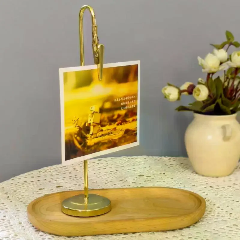 Romantic Metal Place Card Holder Non-Slip Base Memo Clip Holder Sturdy Construction Photo Clip Stand Wedding Supplies