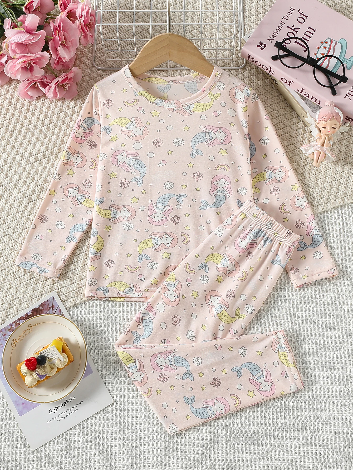 2-teiliger Kinder-Herbstanzug mit süßem Meerjungfrauen-Print, lässiger, warmer Anzug für Jungen und Mädchen, bequeme Hauskleidung, langärmelige Hose – Detail 3